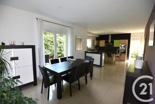  Maison  vendre 7 pices 300 m