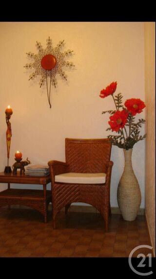  Appartement à louer 1 pièce 40 m²