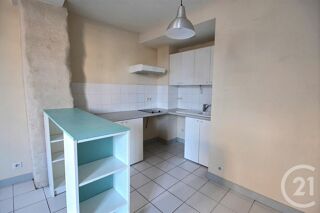  Appartement à louer 2 pièces 50 m²