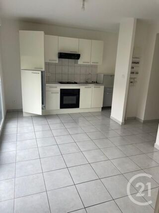  Appartement à louer 2 pièces 34 m²