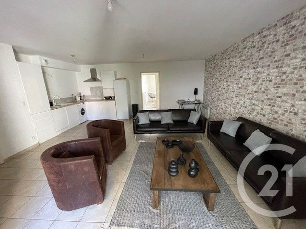 À VENDRE Appartement T4 de 82 m² avec terrasse et grand....
