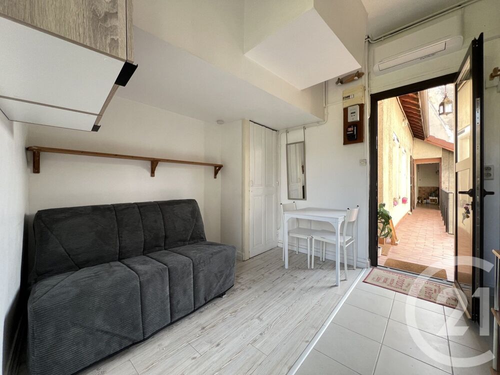GRENOBLE / EUROPOLE / 8 RUE REVOL : Joli studio....