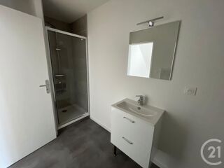  Appartement à louer 2 pièces 30 m²