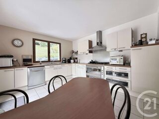  Maison  vendre 7 pices 180 m