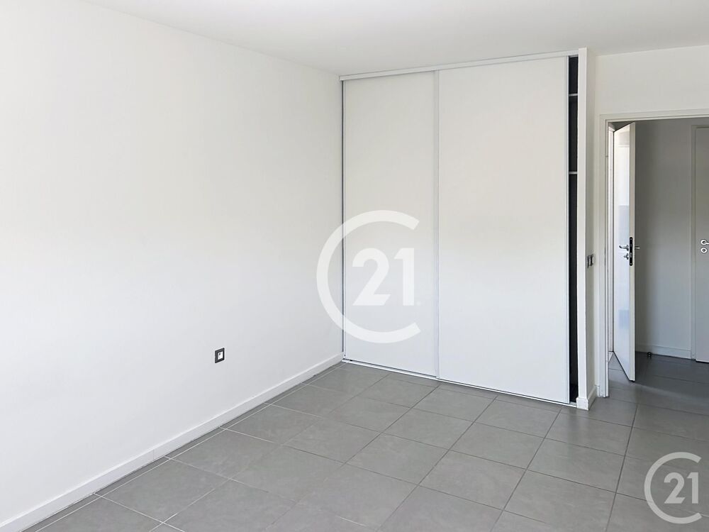 vente Appartement - 3 pièce(s) - 67 m² Saint-Cyprien (66750)