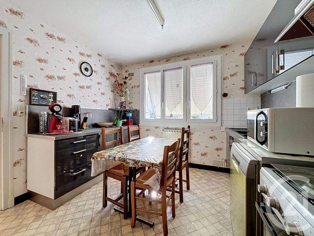 vente Maison - 4 pièce(s) - 153 m² Tronget (03240)