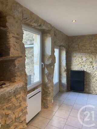  Appartement à louer 2 pièces 72 m²