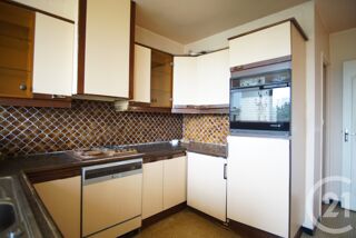  Appartement � vendre 4 pi�ces 83 m�