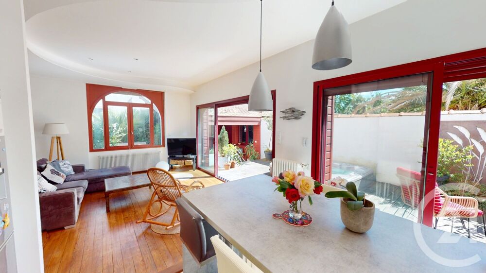 vente Maison - 6 pièce(s) - 170 m² Dax (40100)