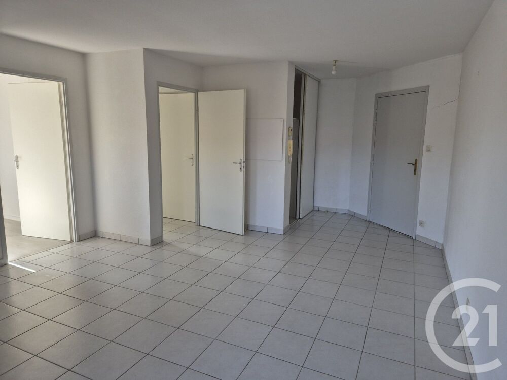 location Appartement - 2 pièce(s) - 51 m² Lavelanet (09300)