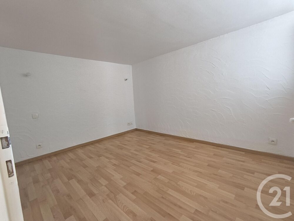 location Appartement - 3 pièce(s) - 67 m² Boulogne-sur-Mer (62200)