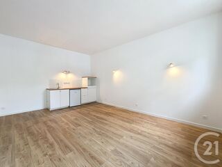  Appartement à louer 1 pièce 25 m²