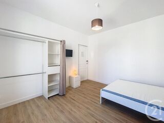  Appartement à louer 7 pièces 14 m² Tours