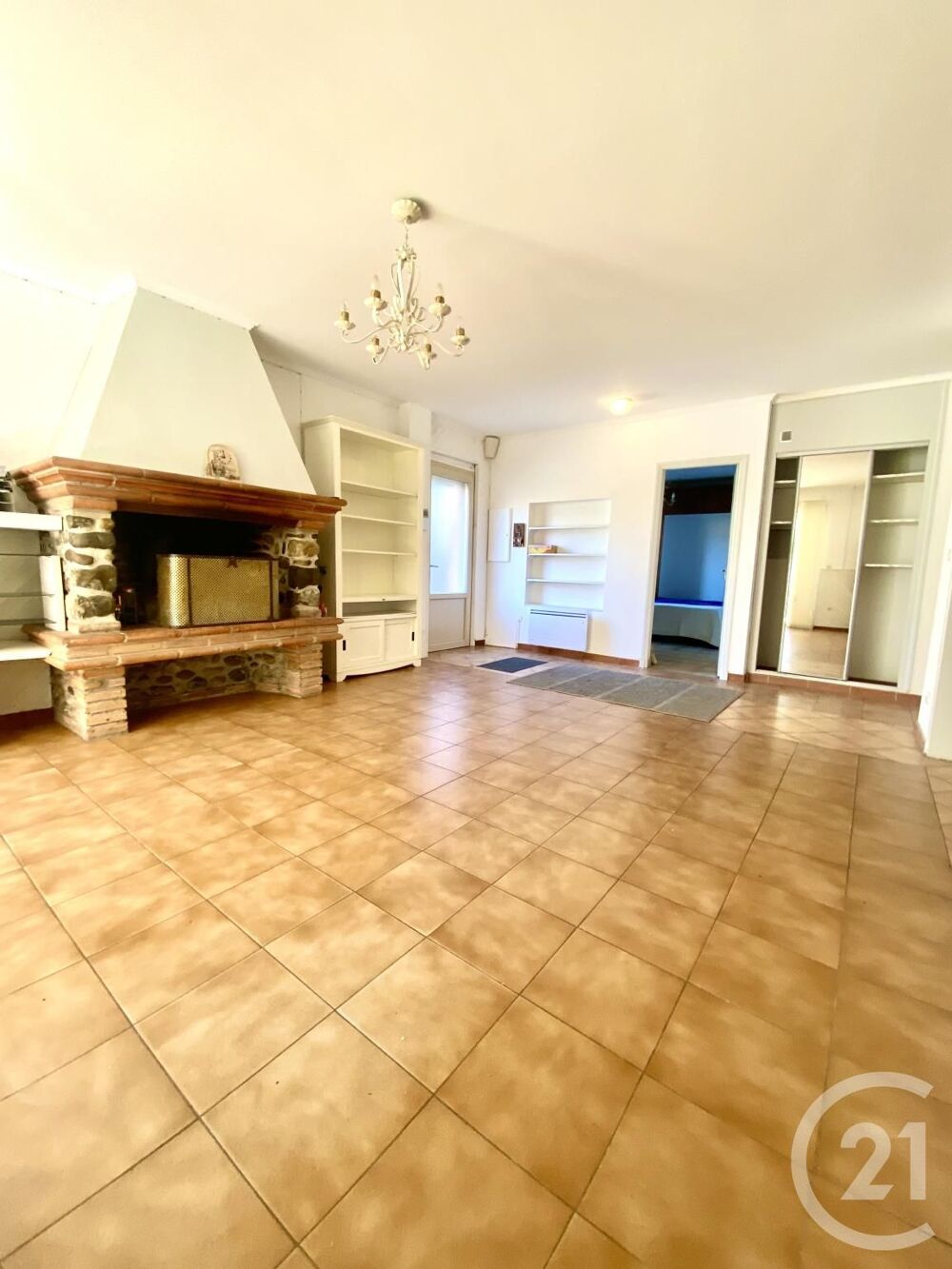CENTURY 21 LIMAYRAC vous propose à Toulouse Limayrac un ....