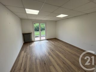  Maison à louer 5 pièces 140 m²