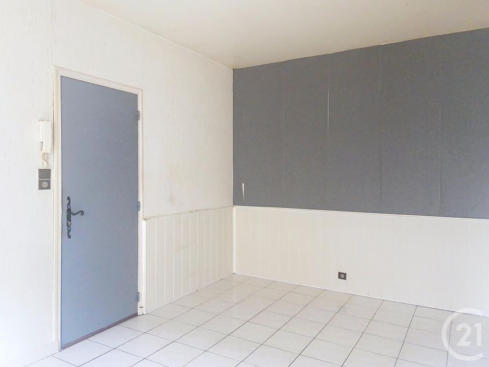 location Appartement - 2 pièce(s) - 40 m² Bar-sur-Aube (10200)