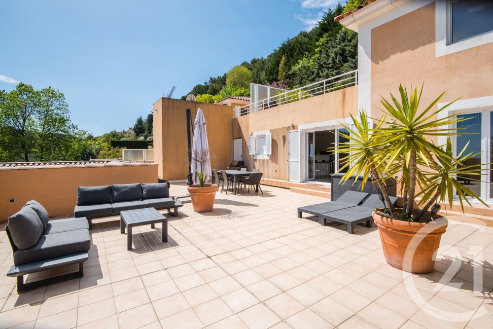 � vendre  Appartement �ze (06360)
