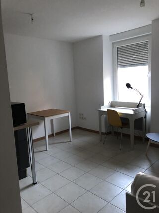  Appartement à louer 1 pièce 17 m²