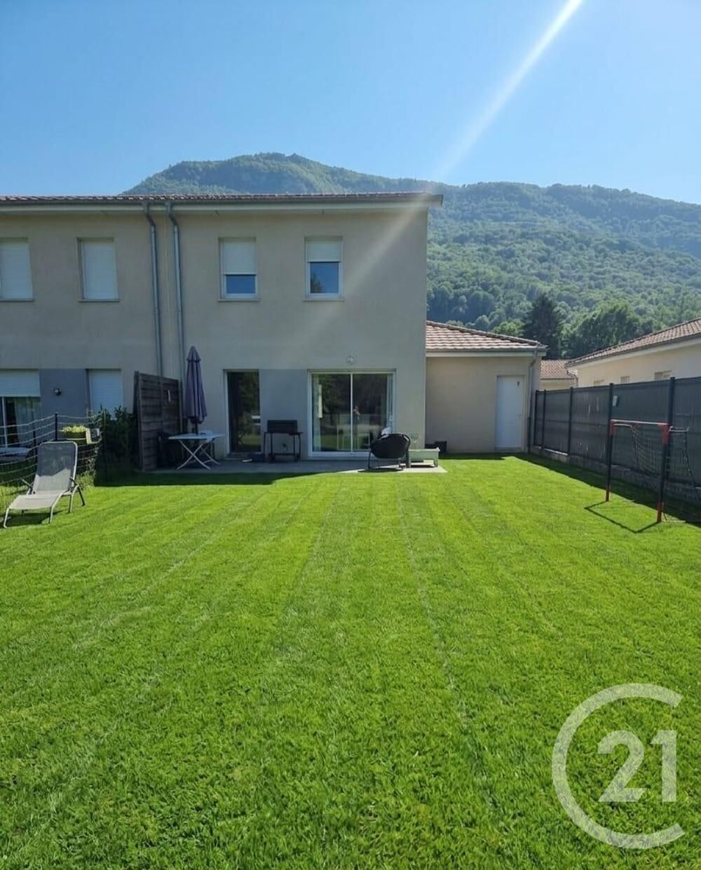 vente Maison - 4 pièce(s) - 109 m² Lagnieu (01150)