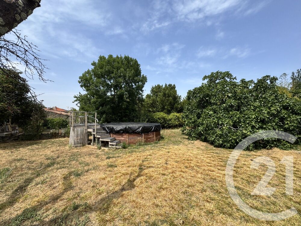 Située à LaroquedOlmes, cette maison de 147m², habitable....