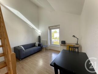  Appartement à louer 2 pièces 40 m²