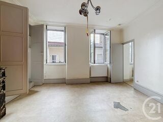  Immeuble à vendre 121 m²