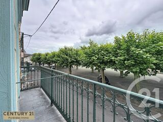  Appartement à louer 3 pièces 72 m²