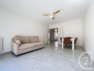  Appartement à louer 3 pièces 73 m²
