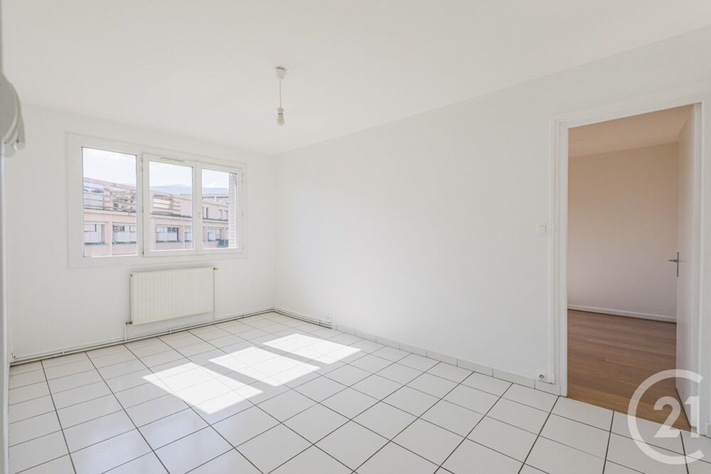 EXCLUSIVITÉ Appartement T3 de 54,71 m², entière....