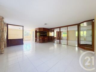  Maison à vendre 6 pièces 255 m²