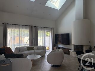  Maison à louer 4 pièces 98 m²
