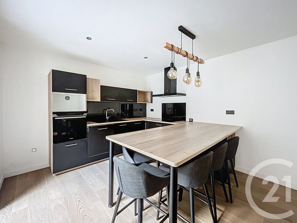 REDON, bel appartement entièrement rénové en 2020, lumin....