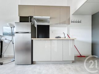  Appartement à louer 1 pièce 19 m²