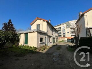  Immeuble � vendre 111 m�
