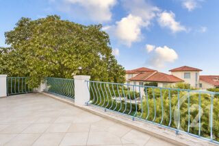  Maison � vendre 8 pi�ces 254 m�