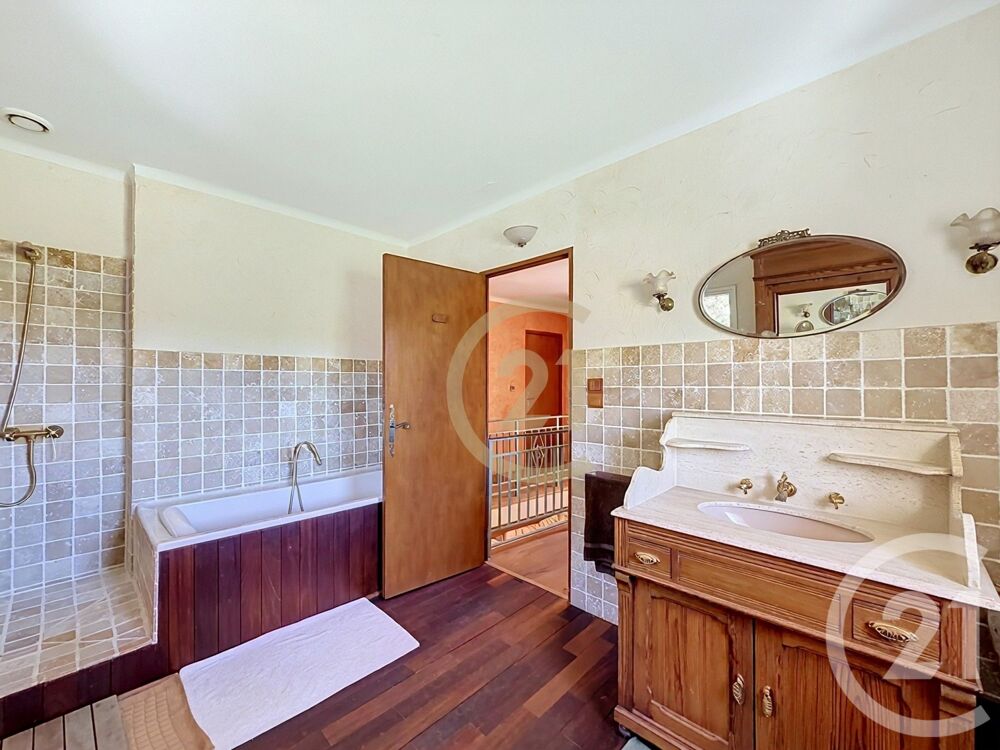 à vendre  Maison Saint-Hilaire-d'Ozilhan (30210)