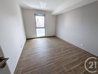  Appartement à louer 3 pièces 63 m²