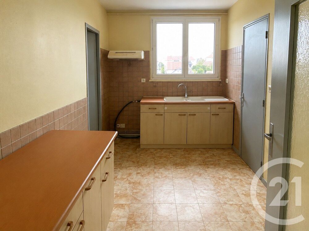 CENTURY 21 CHAPRAIS IMMOBILIER à Besançon vous propose: ....