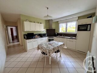  Maison � vendre 7 pi�ces 249 m�