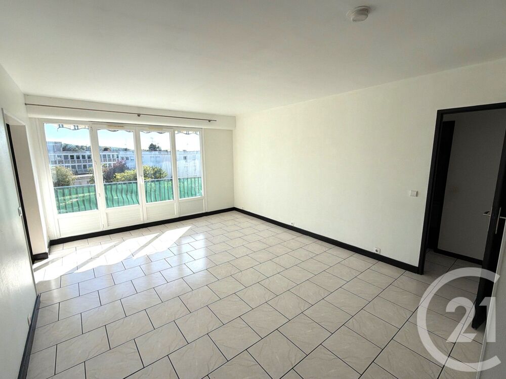vente Appartement - 4 pièce(s) - 74 m² Aubergenville (78410)