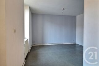  Appartement à louer 4 pièces 71 m²