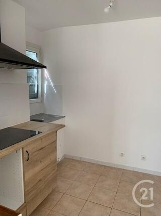 location Maison - 2 pièce(s) - 42 m² Orsan (30200)