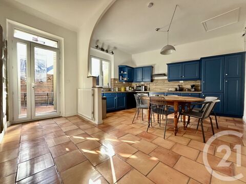  Appartement  louer 4 pices 140 m