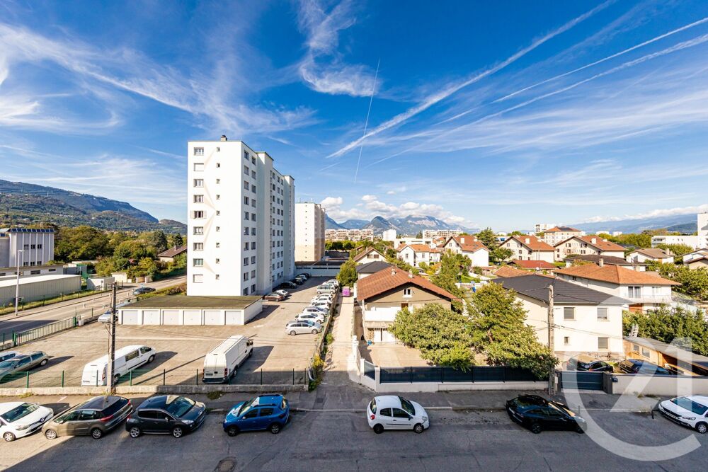 Appartement 3 pièces 69 m² · à Echirolles · 69 m² · 79 000 €