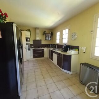  Maison � vendre 6 pi�ces 307 m�