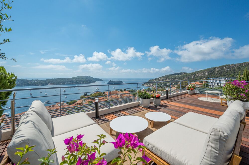 Villefranche sur Mer - Dominant la mythique baie de Vill....