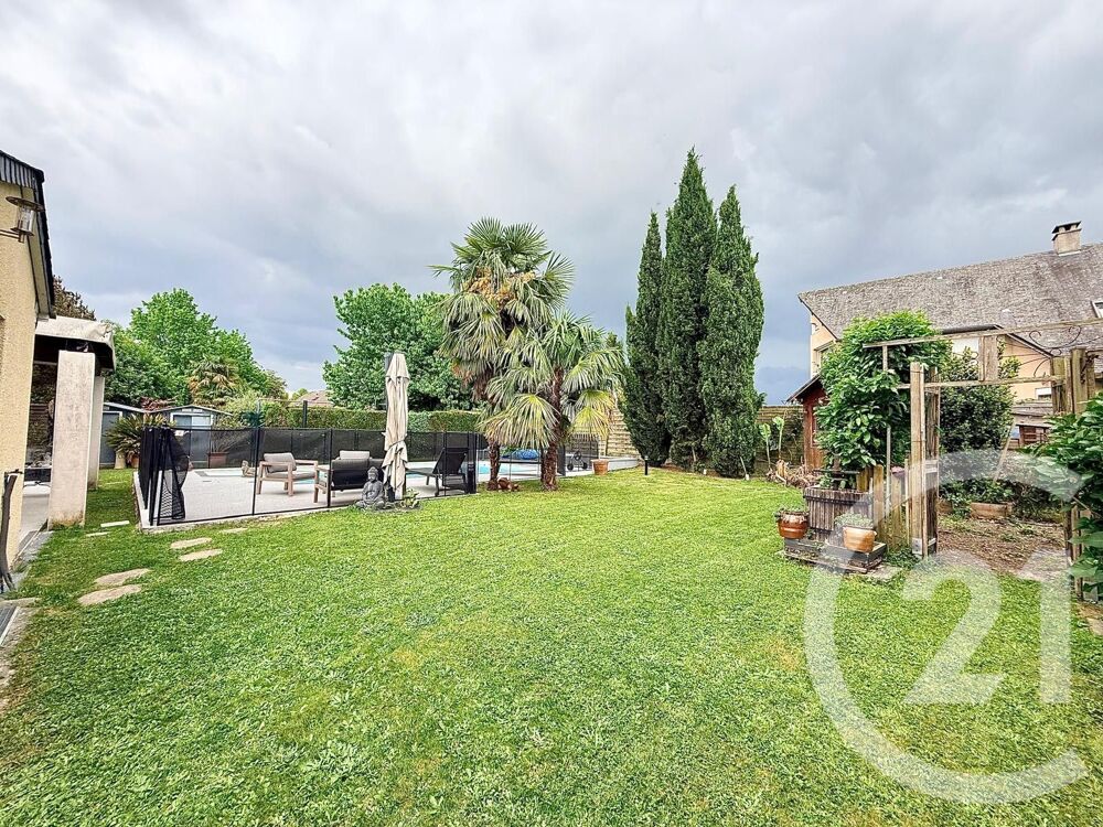 vente Maison - 7 pi�ce(s) - 195 m� Horgues (65310)