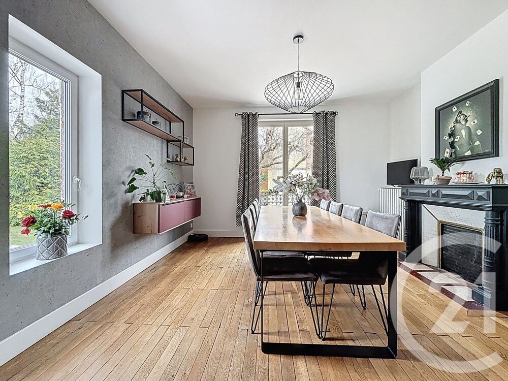 vente Maison - 10 pièce(s) - 334 m² Saint-Pourçain-sur-Sioule (03500)