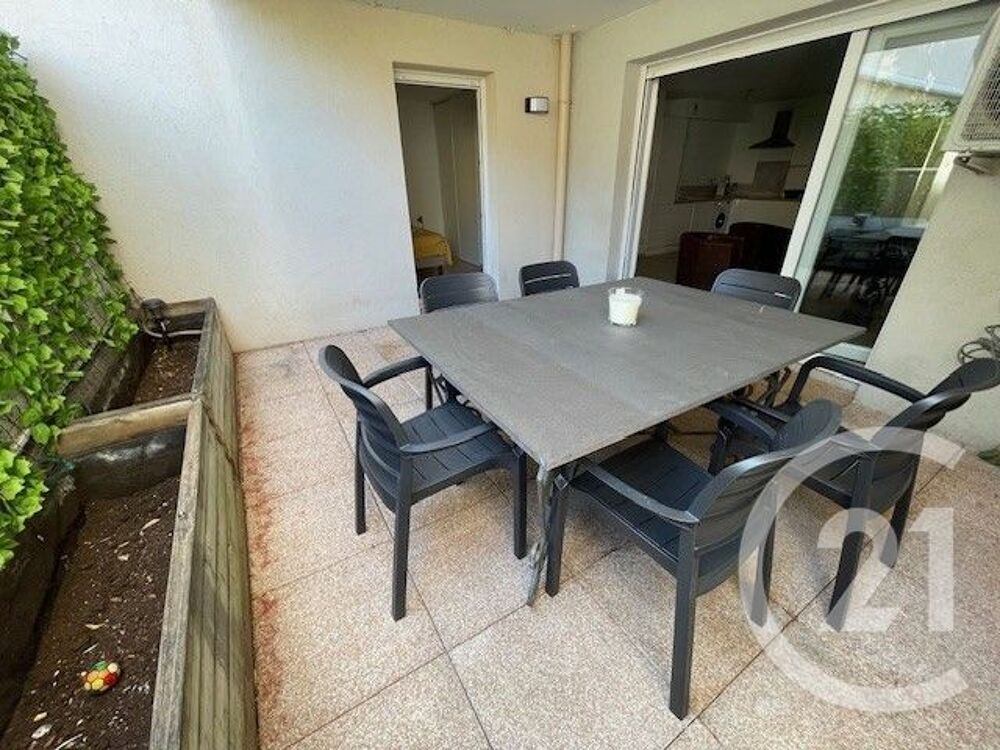 À VENDRE Appartement T4 de 82 m² avec terrasse et grand....
