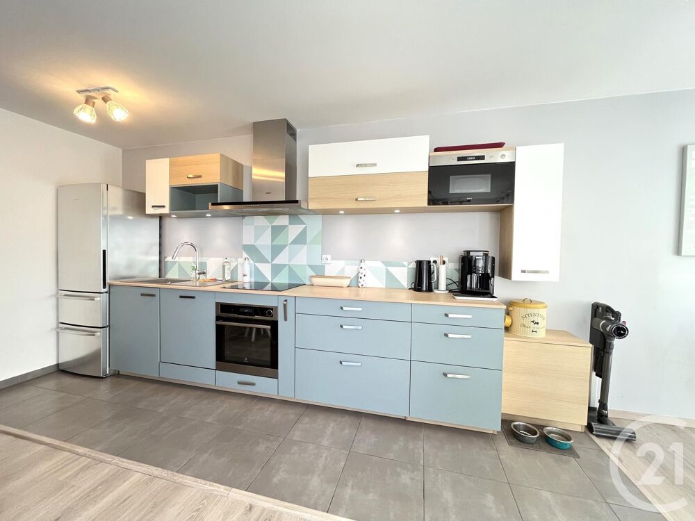 location Appartement - 3 pièce(s) - 63 m² Drumettaz-Clarafond (73420)